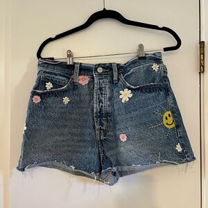 Old Navy Blue Denim Shorts with Daisy & Sun Embroidery NWOT